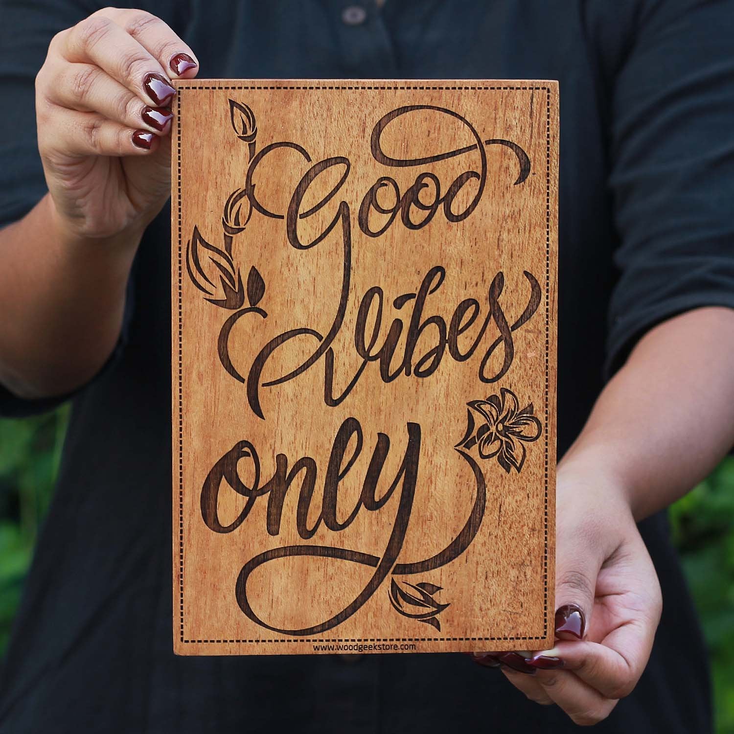 Good Vibes Only Wood Wall Posters - Wood Sign - Wood Wall Art - Inspirational Gifts - Woodgeek Store