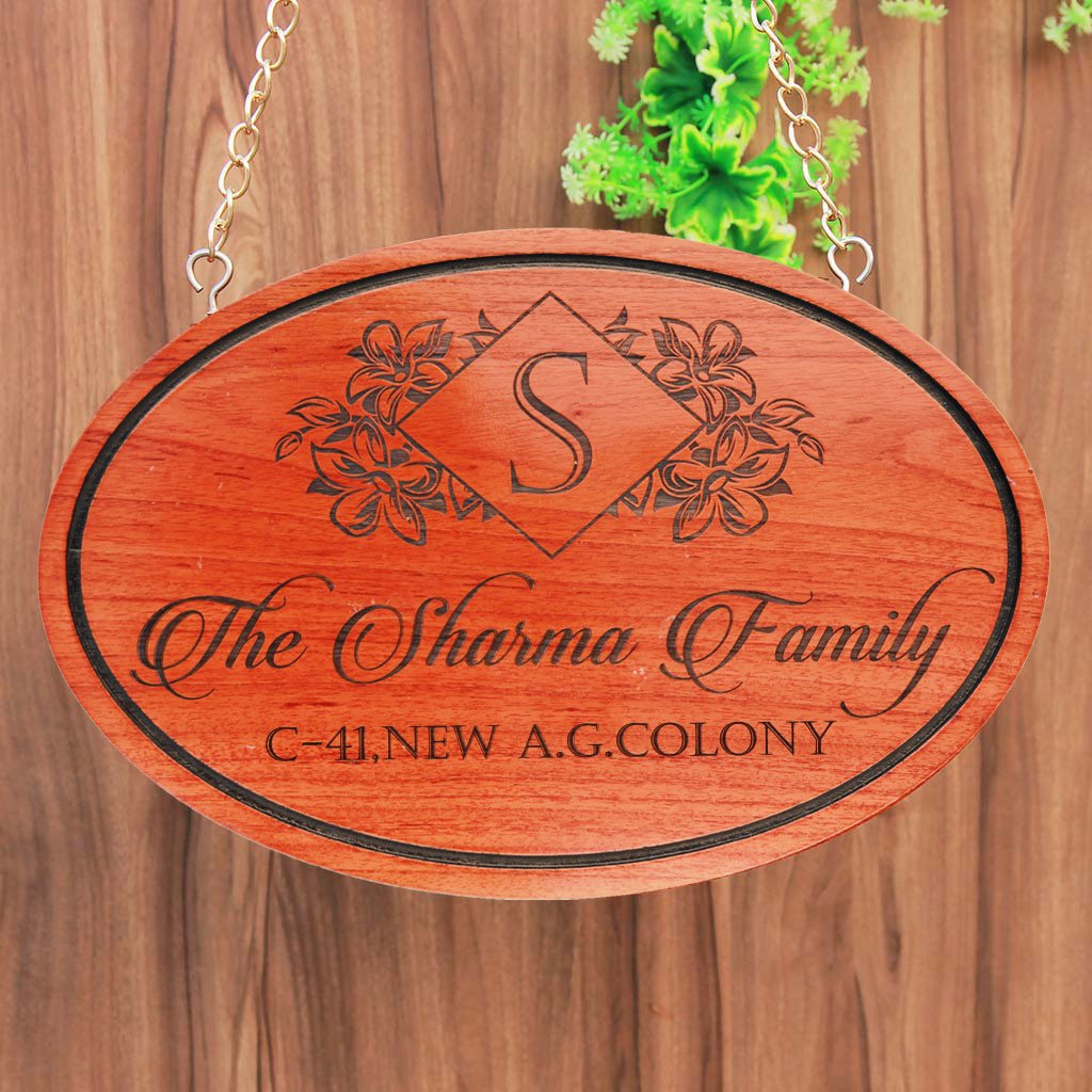 Personalized Last Name Sign - Wooden Hanging Sign - Personalized Family Signs - Family Name Signs - Hanging House Signs - Personalized Signs For Home - Home Name Plate - Hanging Signs - Wood Carved Signs - Woodgeek Store