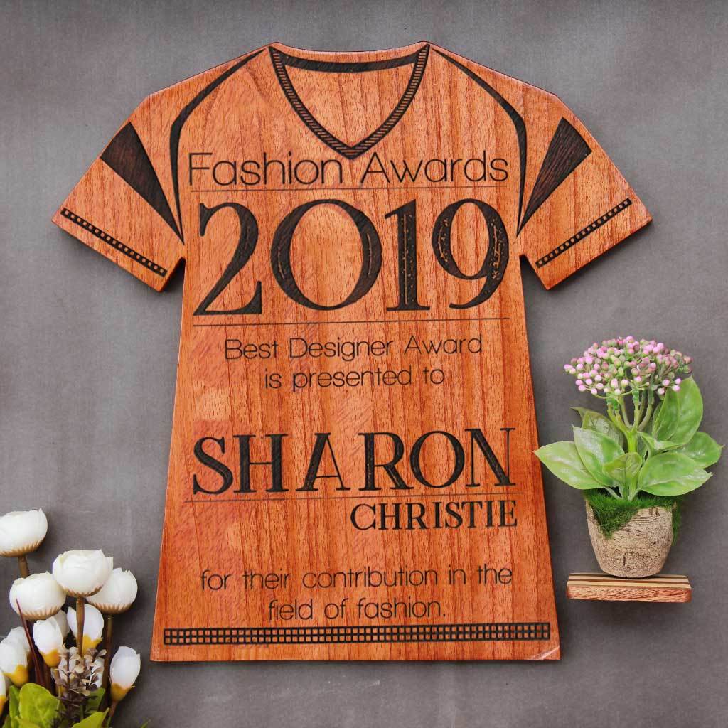 The Best Designer Wooden T-Shirt Award Plaque - This Personalized Trophy Award Makes One Of The Best Gifts For Designers - Shop More Fashion Awards Online From The Woodgeek Store.