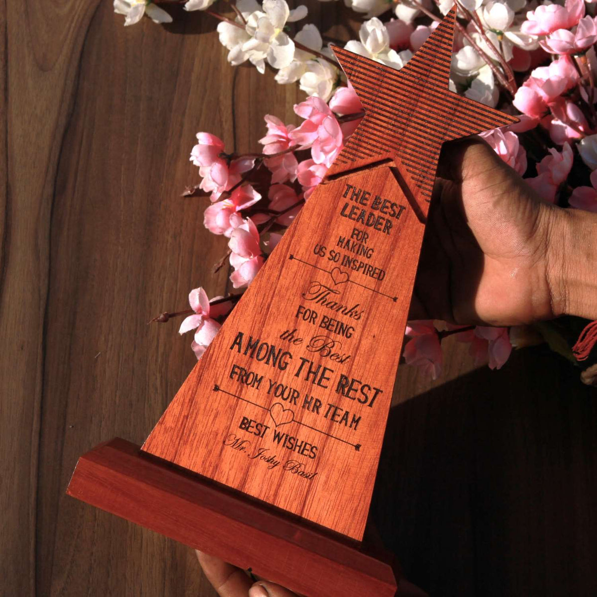 Best Leader Award | Custom Trophy Recognizing Inspiring Leadership