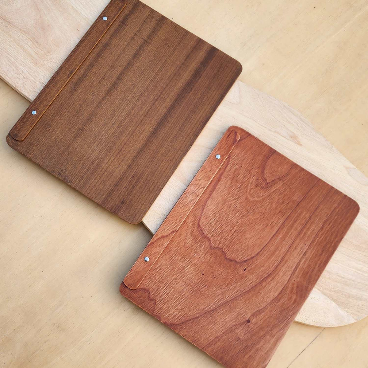 Customised Wooden Menu Holder for Restaurants &amp; Cafes | Simple Menu Holder