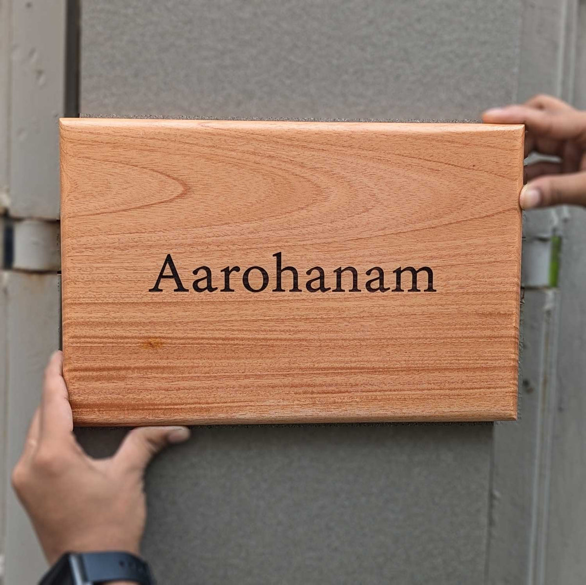 Rectangular Minimalist Modern Wood Nameplate Customized  For Home &amp; Office