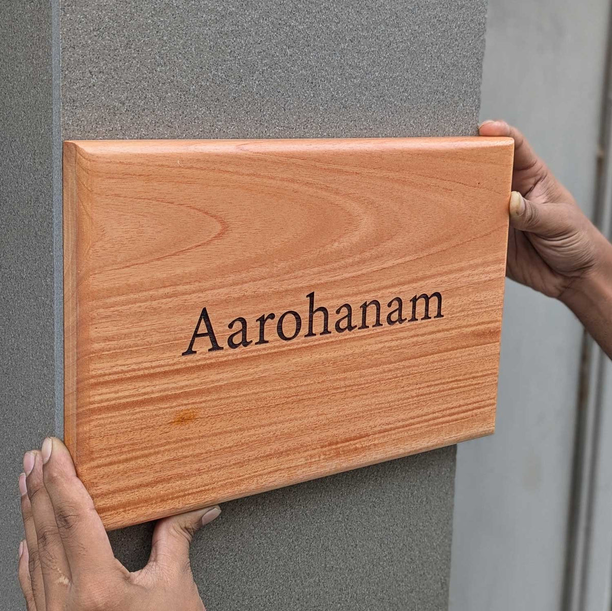 Rectangular Minimalist Modern Wood Nameplate Customized  For Home &amp; Office