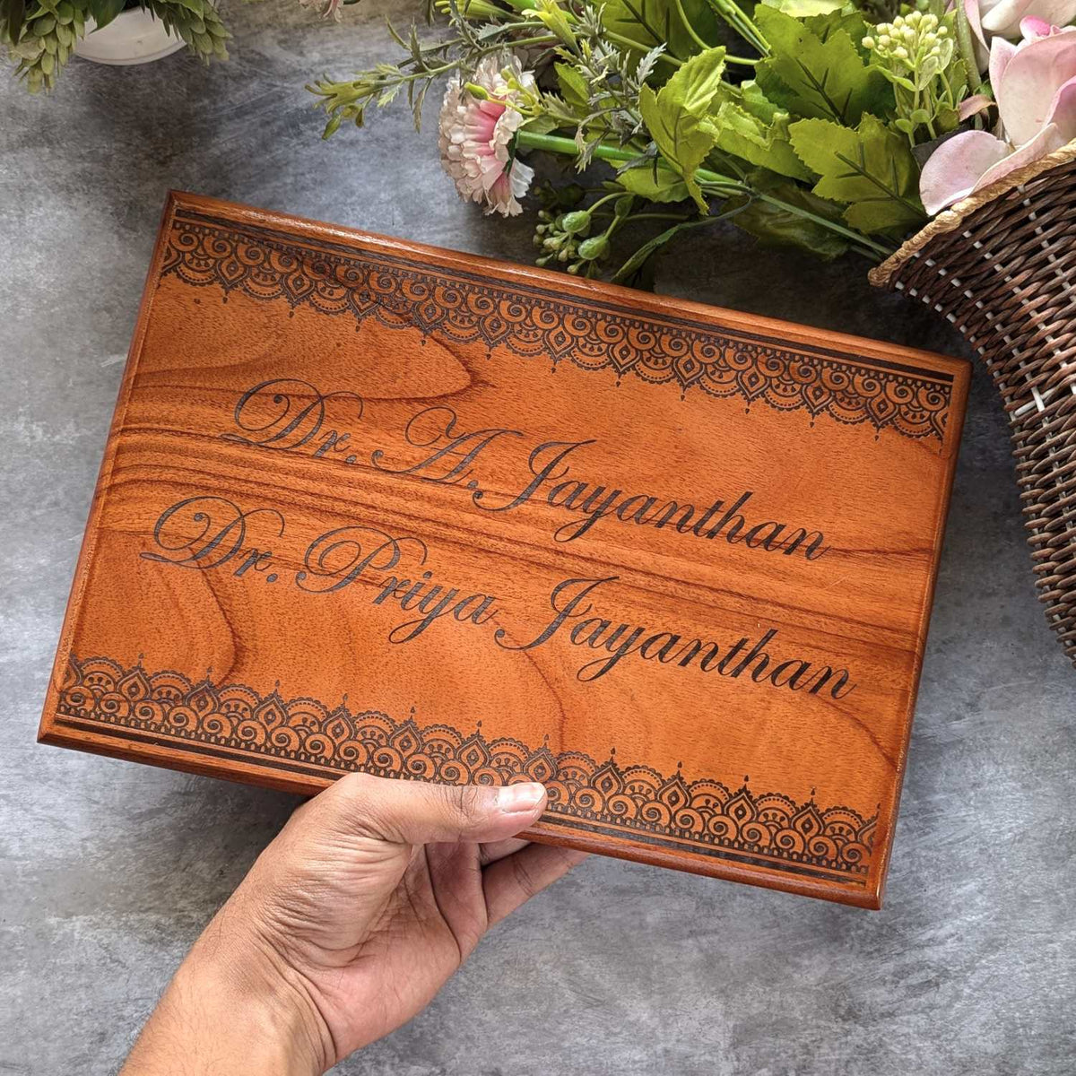 Rectangular Minimalist Modern Wood Nameplate Customized  For Home &amp; Office