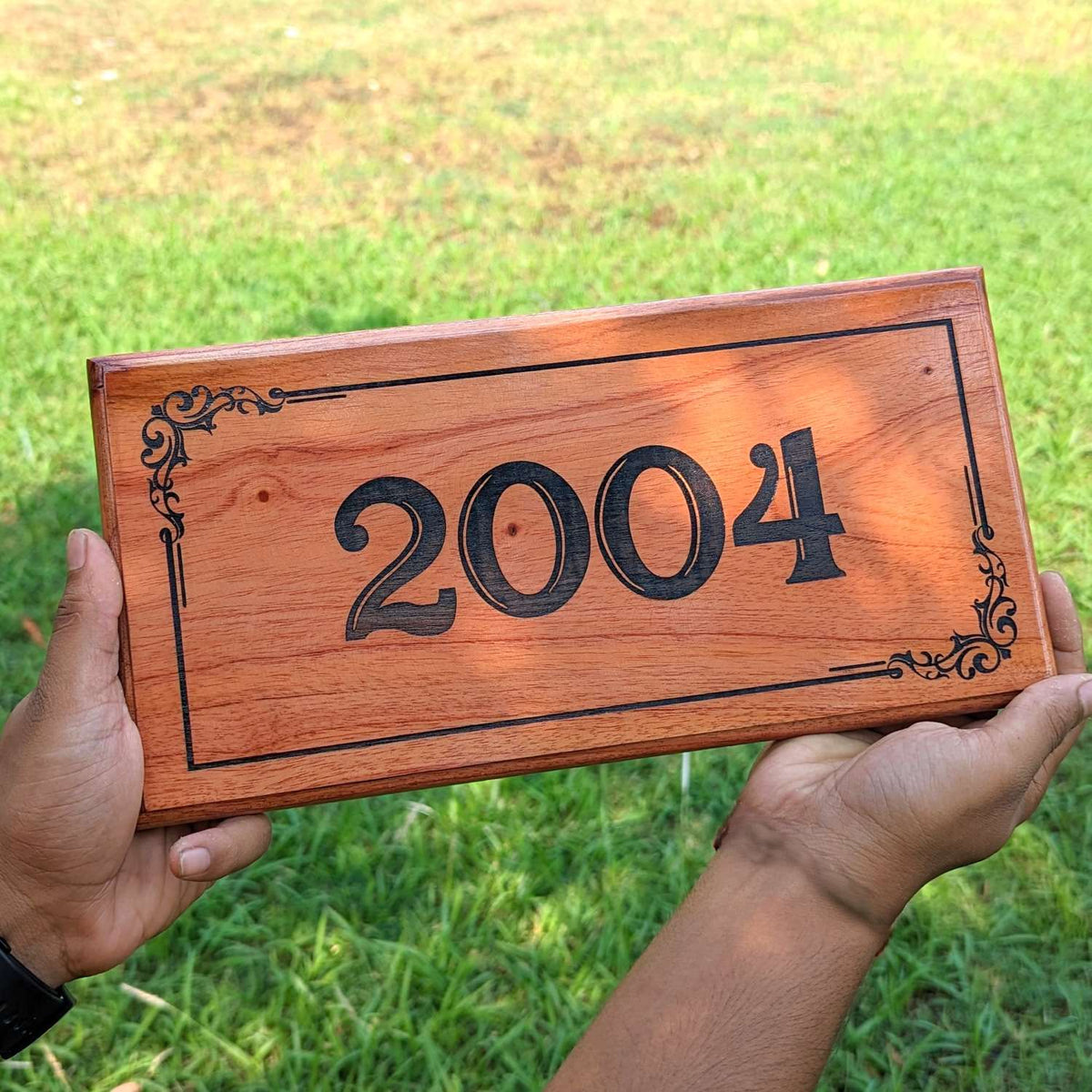 Rectangular Minimalist Modern Wood Nameplate Customized  For Home &amp; Office