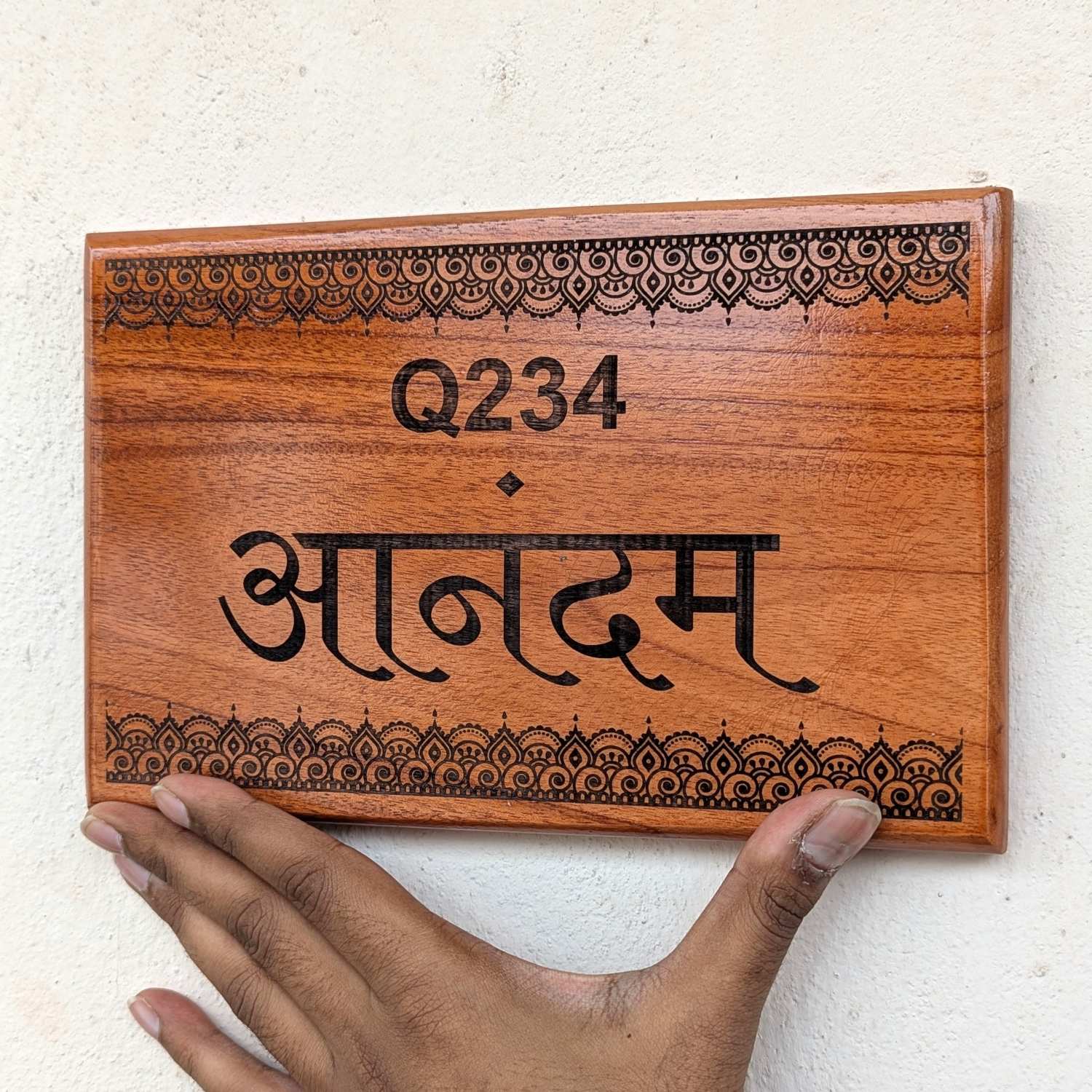 Rectangular Minimalist Modern Wood Nameplate Customized  For Home & Office