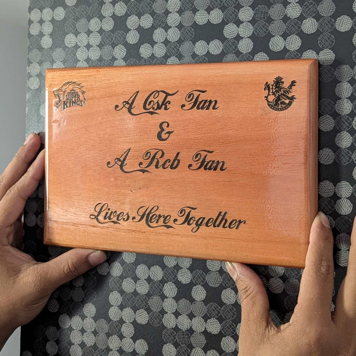 Rectangular Minimalist Modern Wood Nameplate Customized  For Home &amp; Office