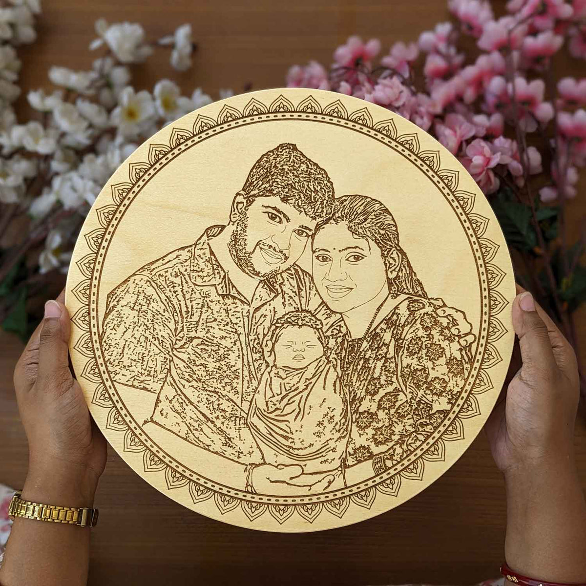 Circle of Love - Personalized Wooden Family Portrait Frame