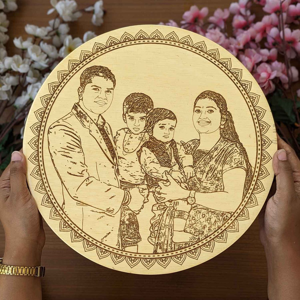 Circle of Love - Personalized Wooden Family Portrait Frame