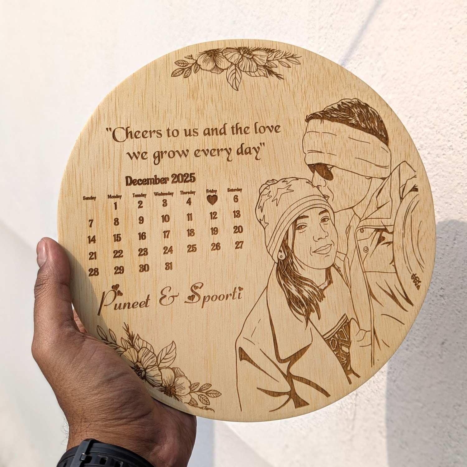 Personalized Engraved Wood Frame with Couple Photo & Special Date | Romantic Gift for Valentine’s Day & Anniversaries