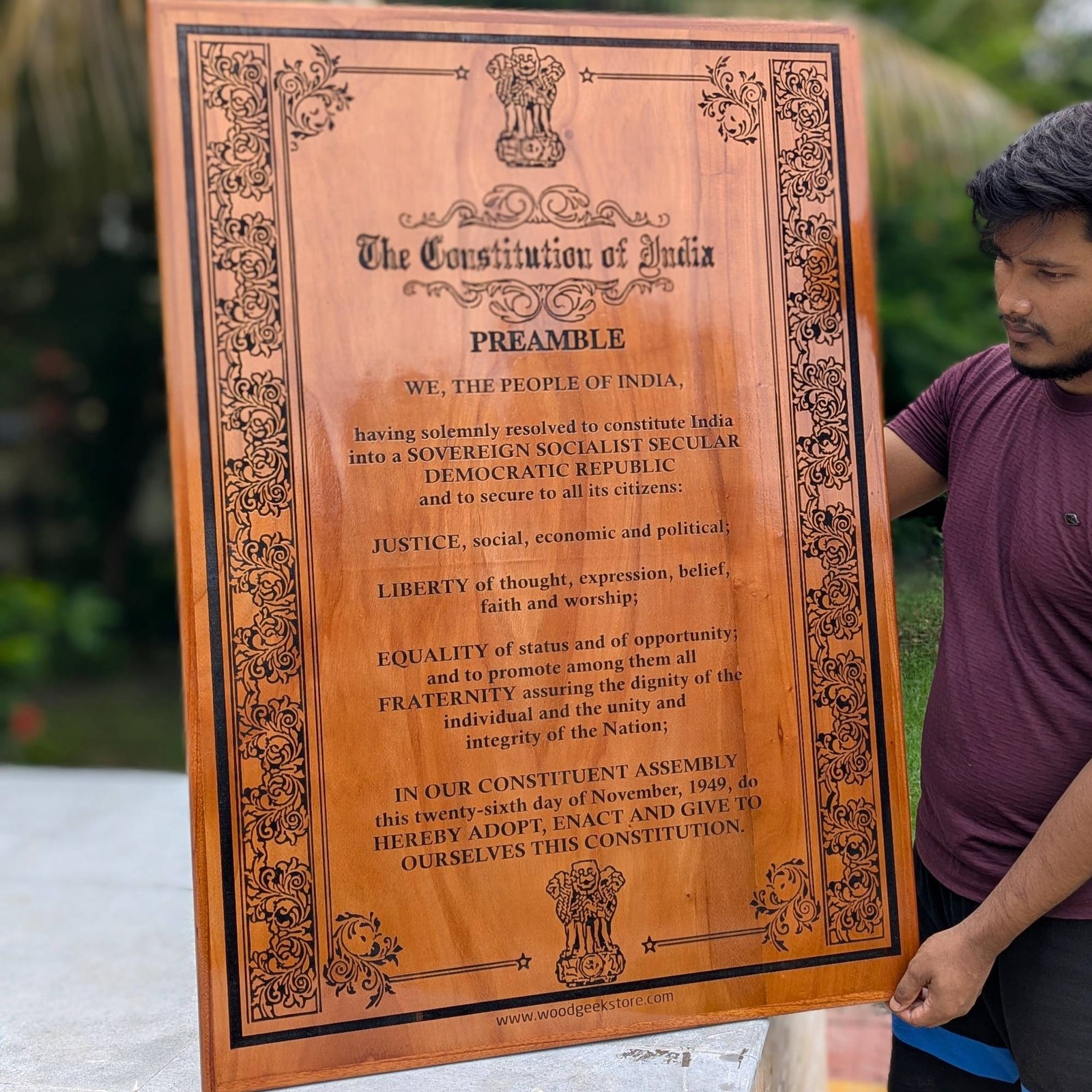 Constitution Of India Engraved In Wood | Patriotic Gift For Politicians