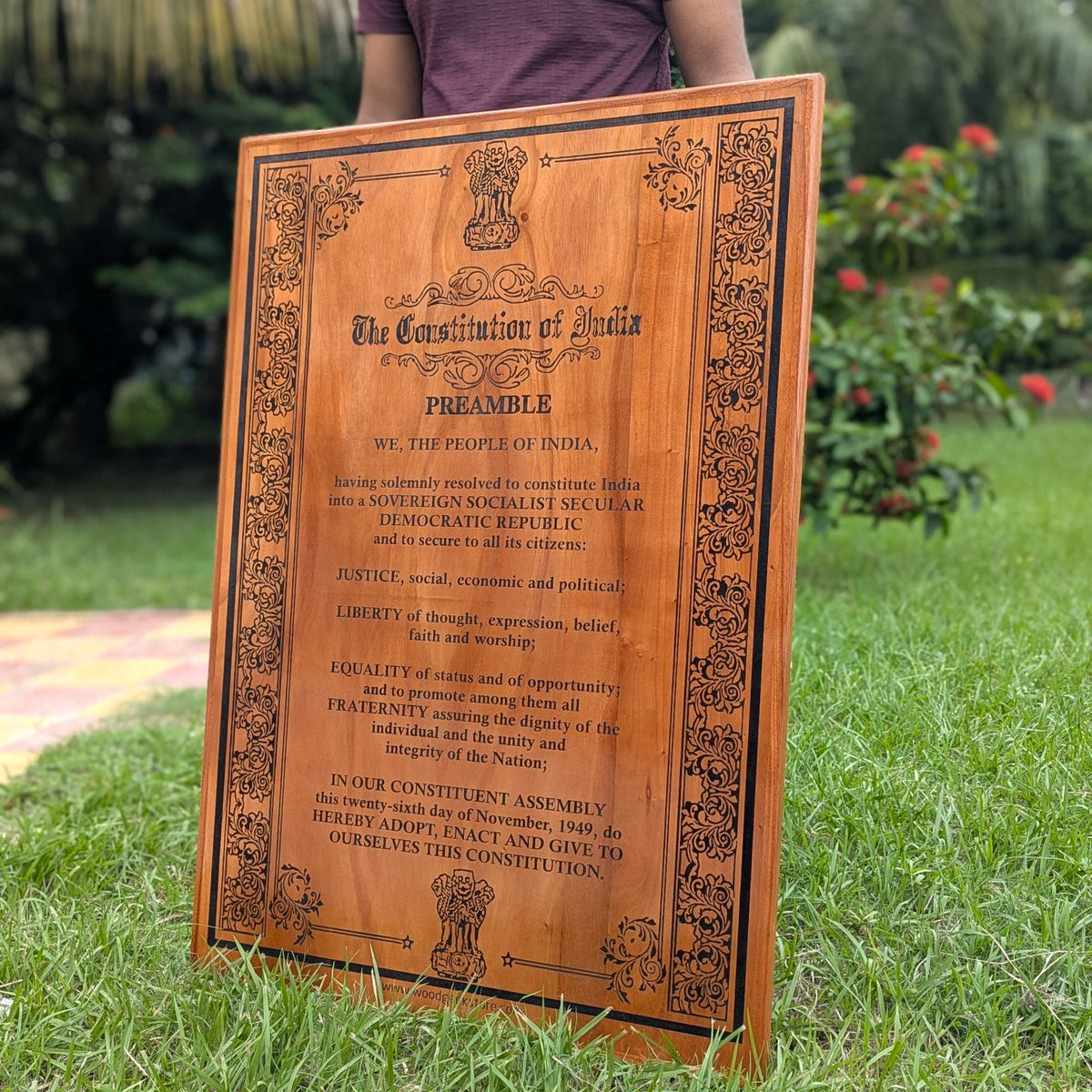 Constitution Of India Engraved In Wood | Patriotic Gift For Politicians
