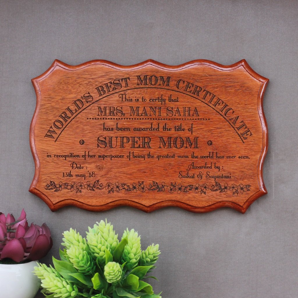 Personalized World's Best Mom Wooden Certificate