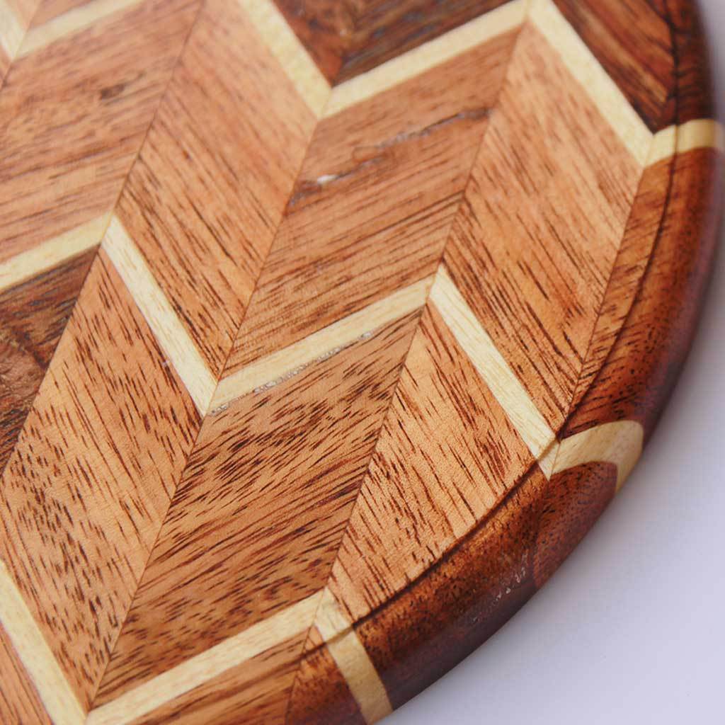 Juice Groove To Avoid Spillage - Mahogany &amp; Birch Chevron Pattern Wooden Chopping Board 