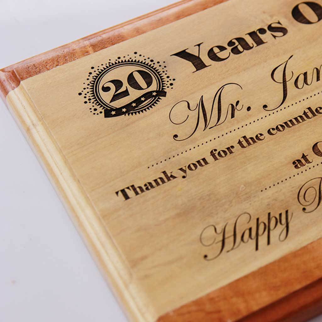 Personalised Retirement Plaque for Employee or Colleague. This award plaque is a unique retirement gift. Wooden plaques make great personalized retirement gifts.