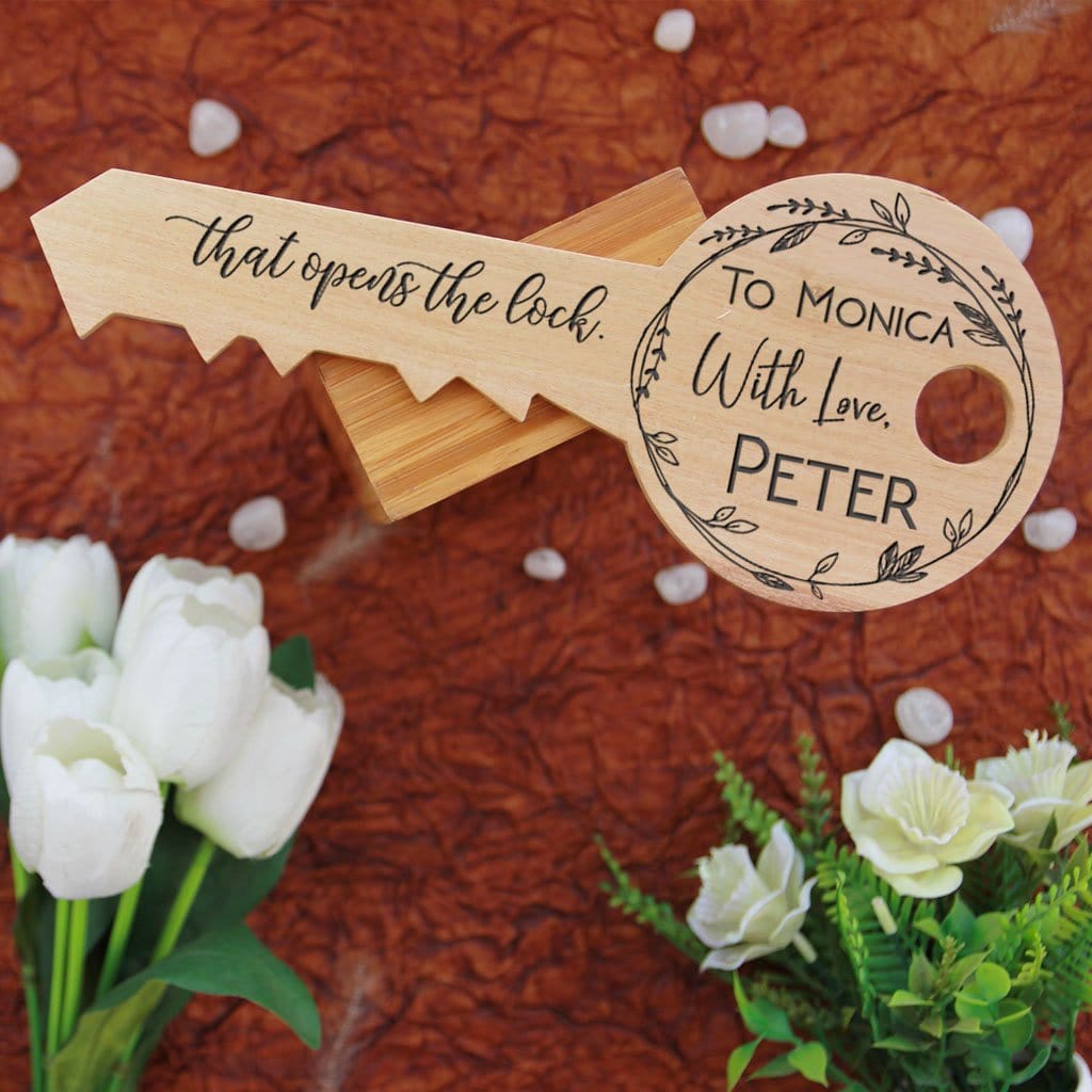 Don't lose hope. It is often the last key that opens the lock - Inspirational Wooden Signs. This Wooden Plaque is a great inspirational gift for friends, motivational gift for colleagues.