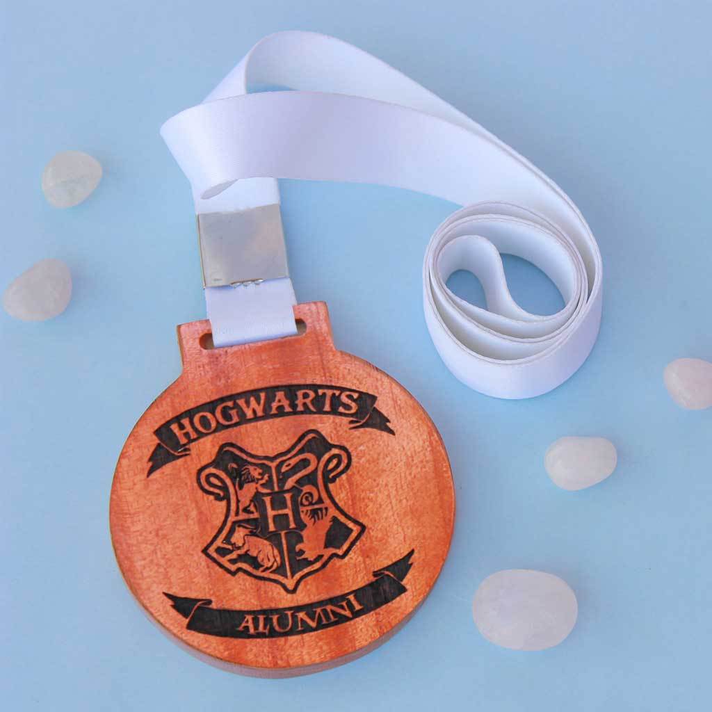 Hogwarts Alumni Wooden Medal