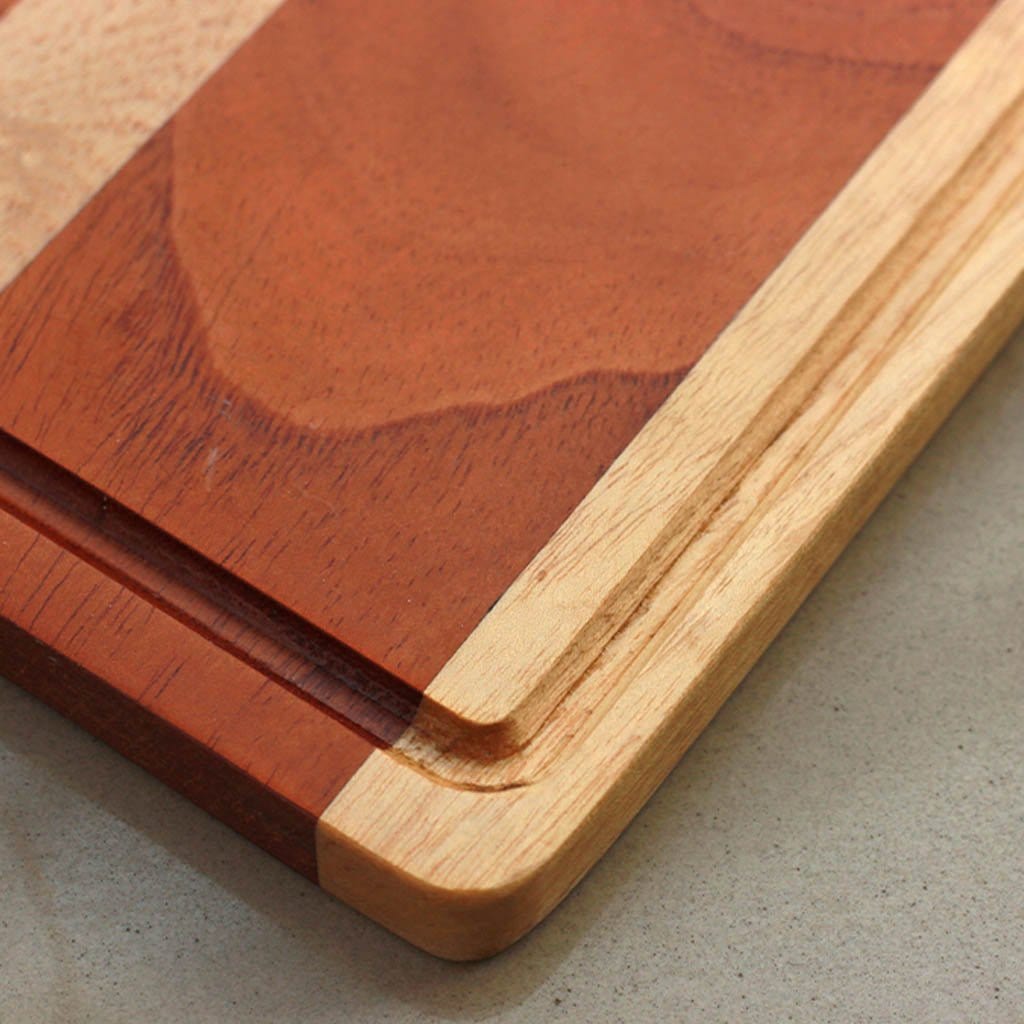 Juice Groove To Avoid Spillage - Mahogany and Birch Wooden Chopping Board - Wood Cutting Boards - Wood Chopping Block - Butcher Block Wood - Kitchen Cutting Board - Mahogany and Birch Chopping Board - Best Chopping Board - Hardwood Cutting Boards - Woodgeek Store