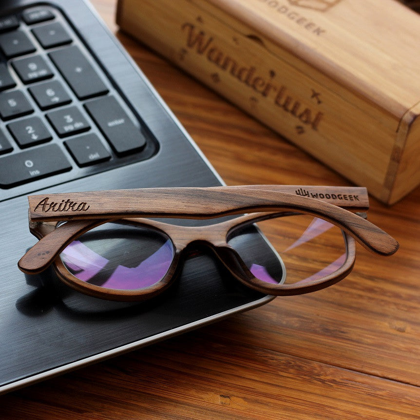 The Minimalist - walnut square wooden spectacle frames