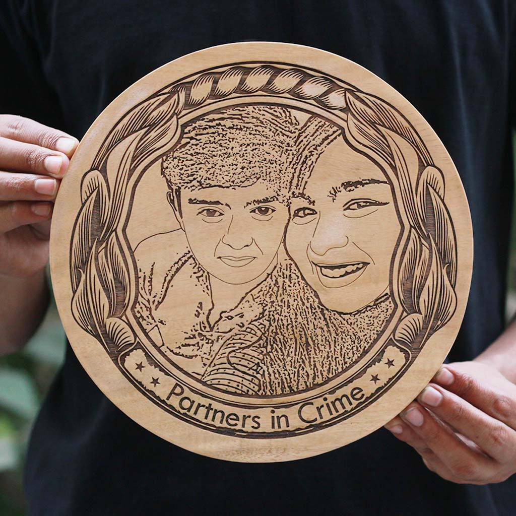 Partners in Crime Wooden Photo Frame - Carved Wooden Poster - Round Wooden Plaque in Birch Wood by Woodgeek Store