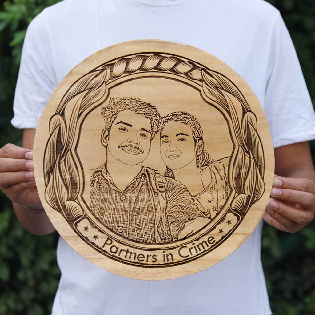 Partners in Crime Wooden Photo Frame - Carved Wooden Poster - Round Wooden Plaque in Birch Wood by Woodgeek Store