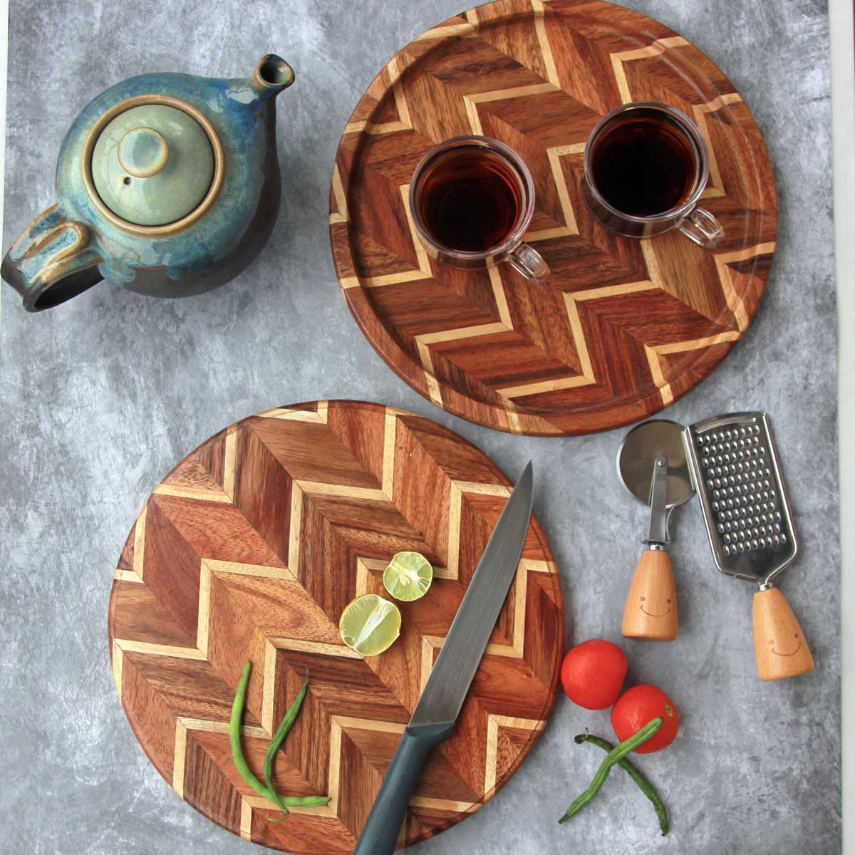 Round Chevron Wood Chopping Board & Tray: Set of 2 | Birthday Gift Set