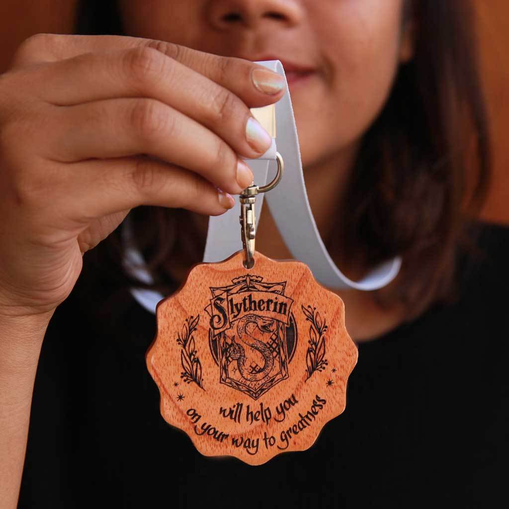 House Slytherin Wooden Medal. This custom medal is the best gift for Harry Potter fans. Harry Potter Medals for Potterheads.
