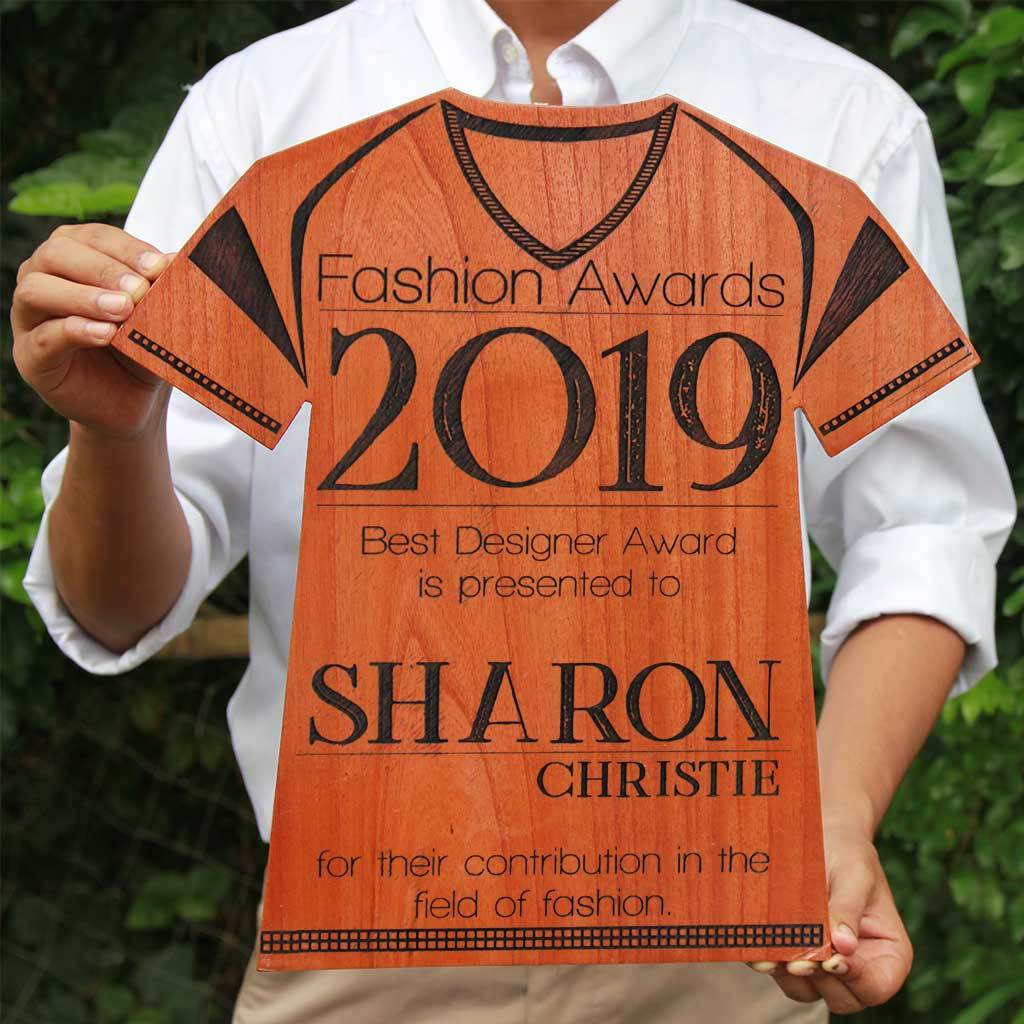 The Best Designer Wooden T-Shirt Award Plaque - This Personalized Trophy Award Makes One Of The Best Gifts For Designers - Shop More Fashion Awards Online From The Woodgeek Store.