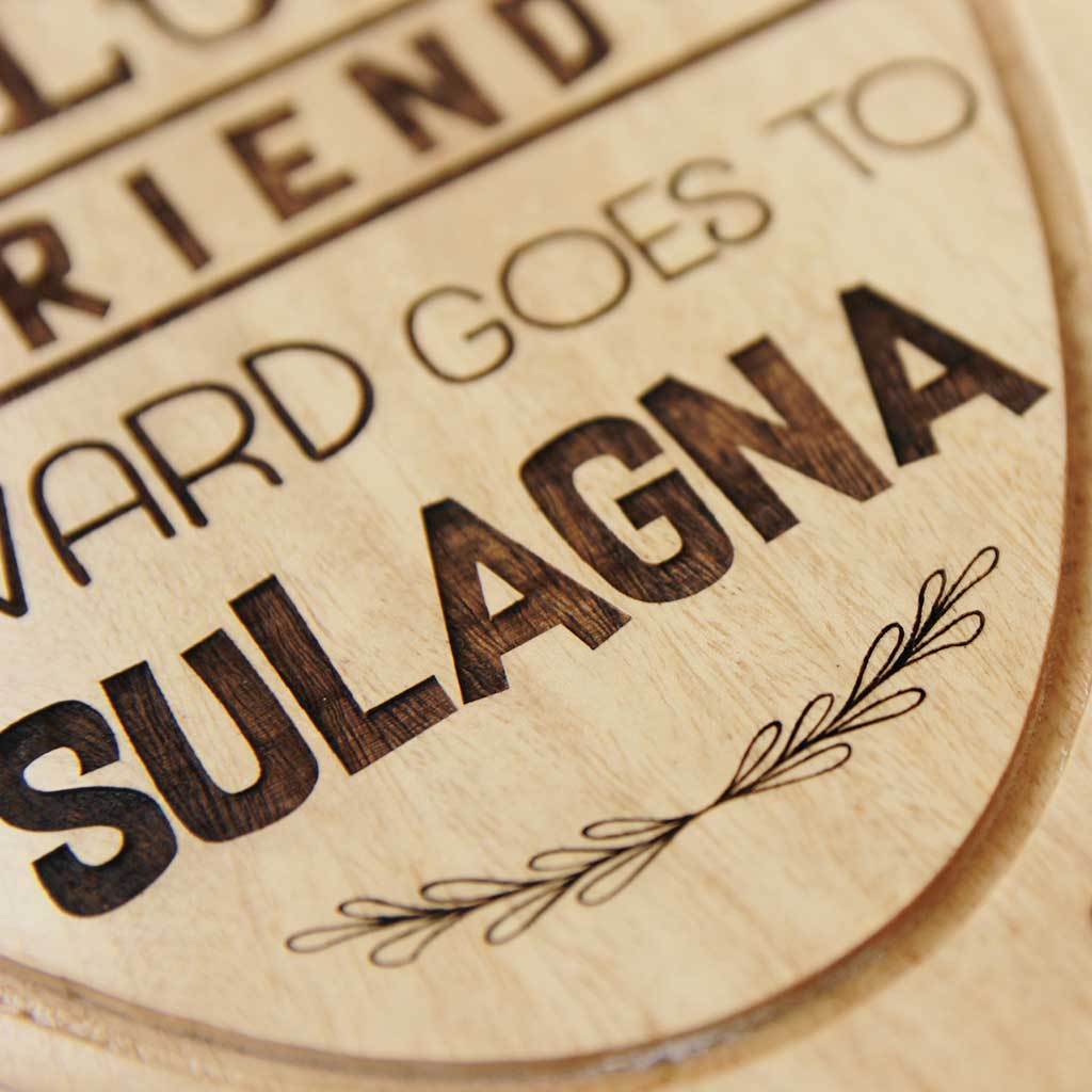 World&#39;s Best Friend Wooden Award Trophy. Personalized Trophies and Awards make great Birthday Gift Ideas for Best Friend. Looking for friendship day gifts for friends? This will make unique gifts for friends.