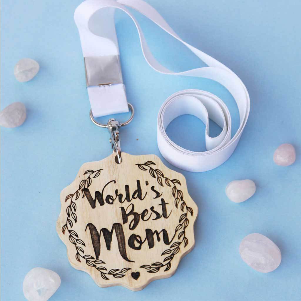 World s Best Mom Wooden Medal