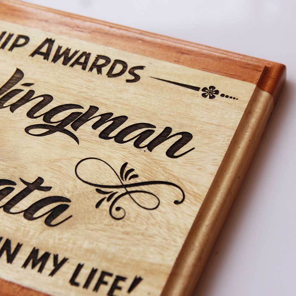 World's Best Wingman Friendship Award Wooden Plaque. This Personalized Trophy and Award Plaque Makes Cool Gift Ideas for Friendship Day.