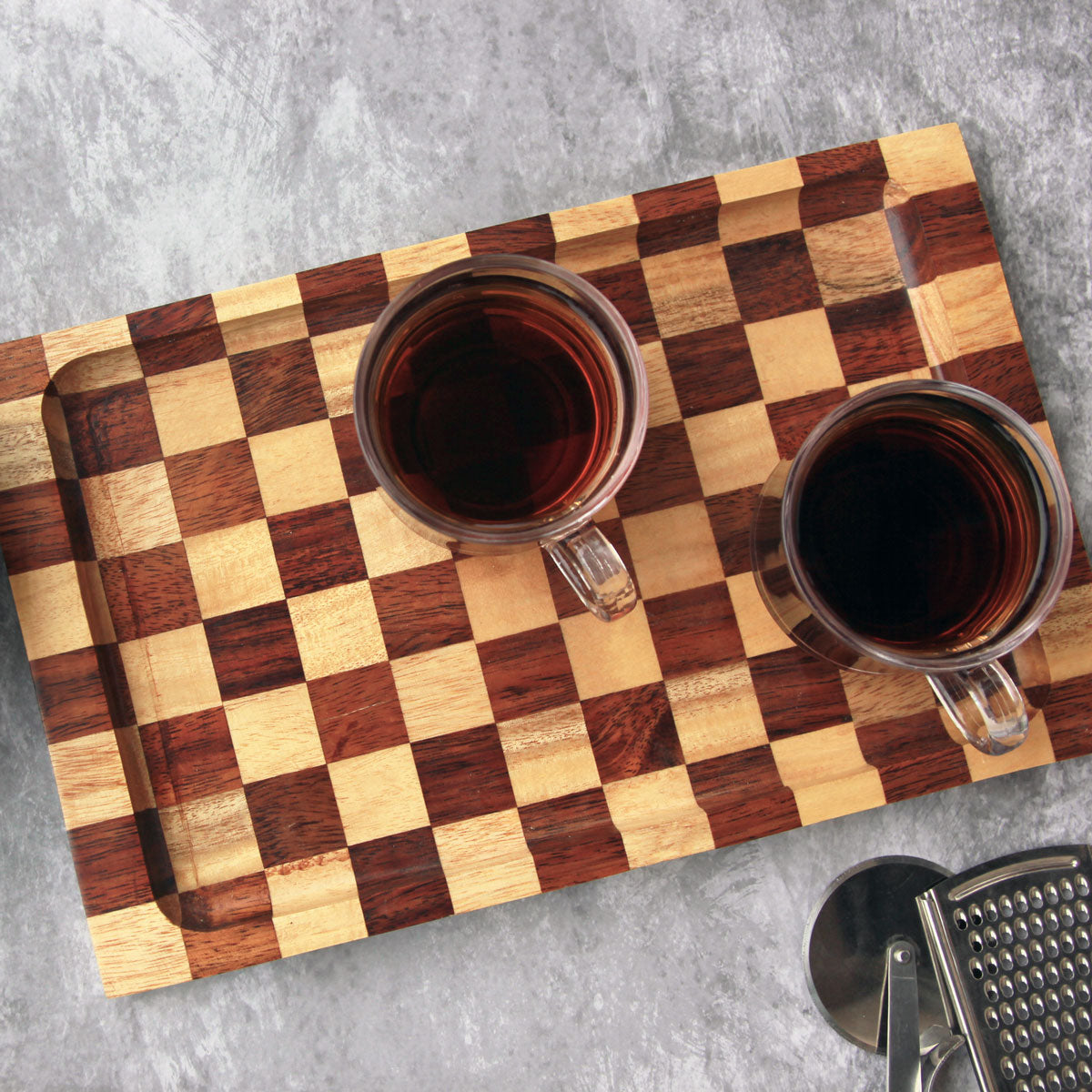 Chessboard Design Wood Tray &amp; Chopping Board: Set of 2 | Birthday Gift Set