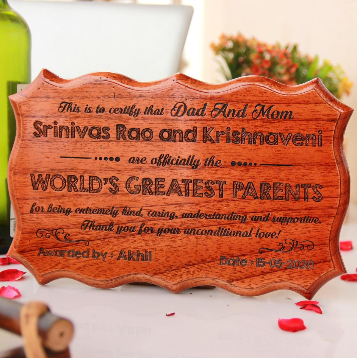 Personalized World&#39;s Greatest Parents Certificate - These Unique Award Certificates Make The Best Gifts For Parents - Buy More Custom Wooden Certificates And Personalized Gifts For Parents From The Woodgeek Store