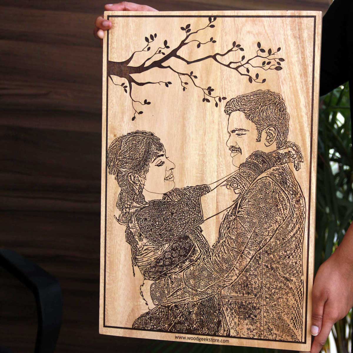 Lost In Each Other&#39;s Eyes Personalized Wood Plaque | Romantic Birthday Gift For Husband &amp; Wife