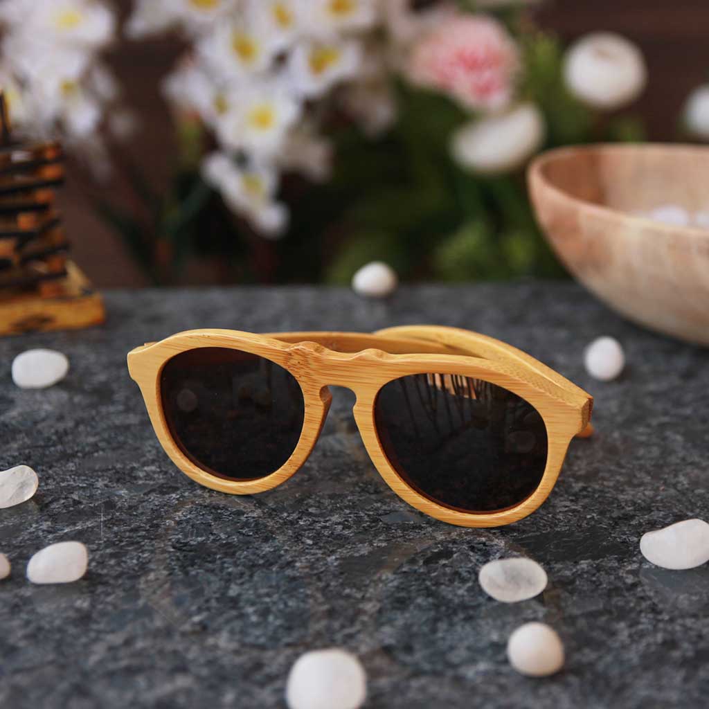 The Retro - brown bamboo wood round sunglasses